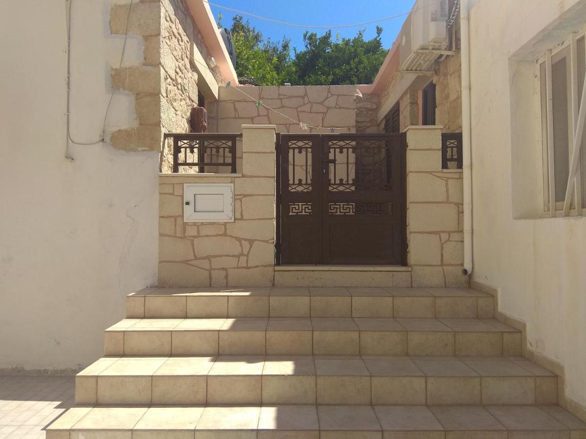 Stonehouse Villa Skopi Skopi  Buitenkant foto